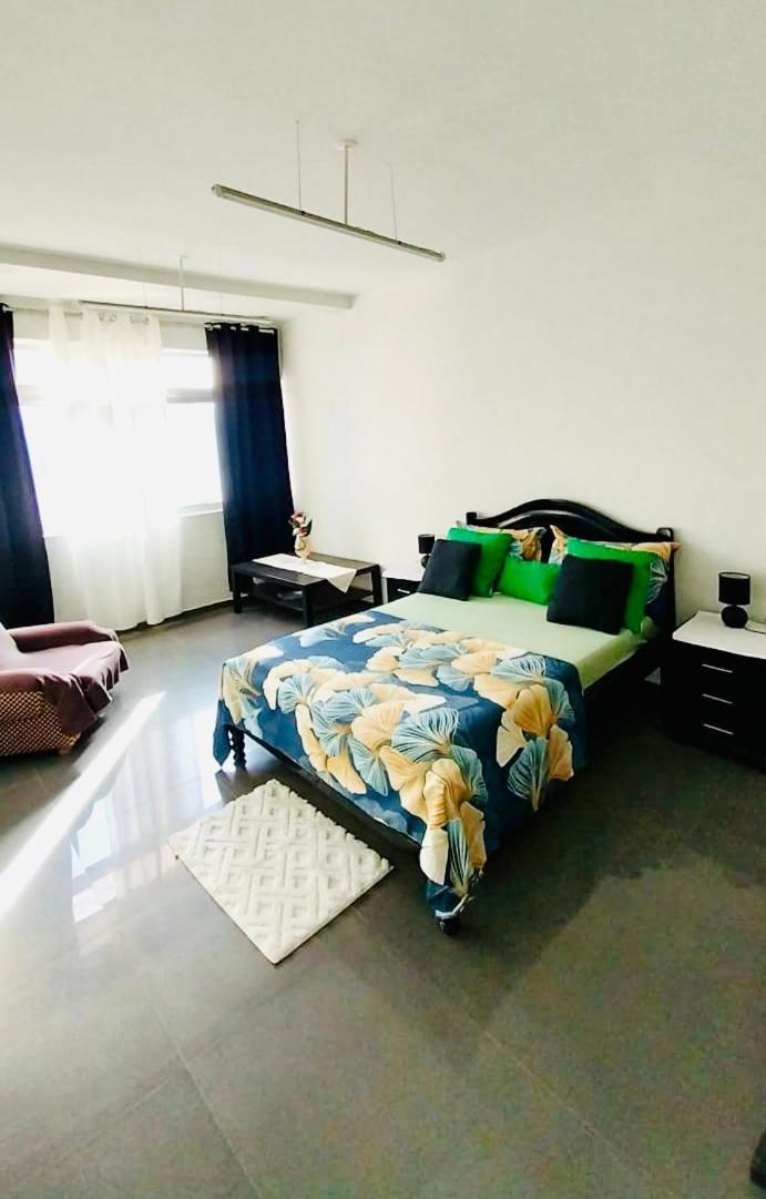 Cozy Home With Terrace Views! Ponta Do Sol Esterno foto
